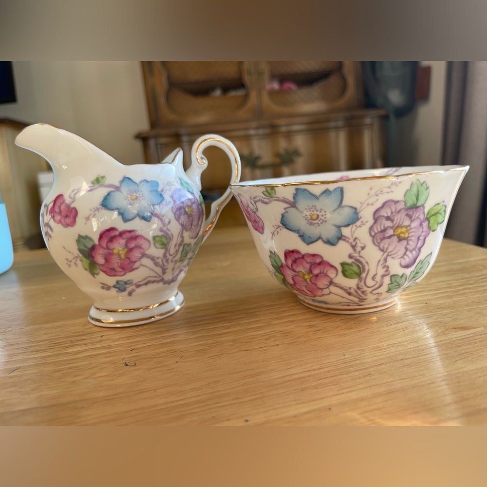 Tuscan Fine English Bone China floral Creamer and Sugar bowl
